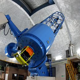 数々の惑星を発見している188cm反射望遠鏡が間近に見られて○！